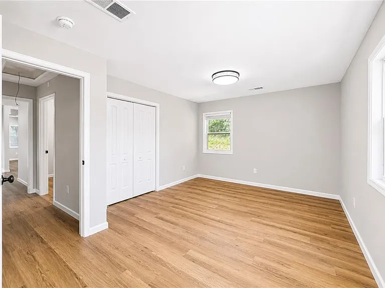 1639 Bridgeport Dr NW — Photo 21