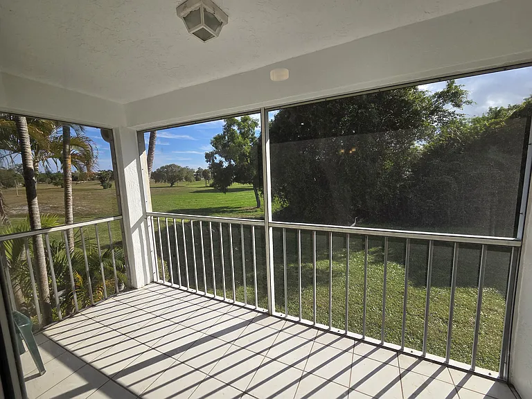 Screened Balcony