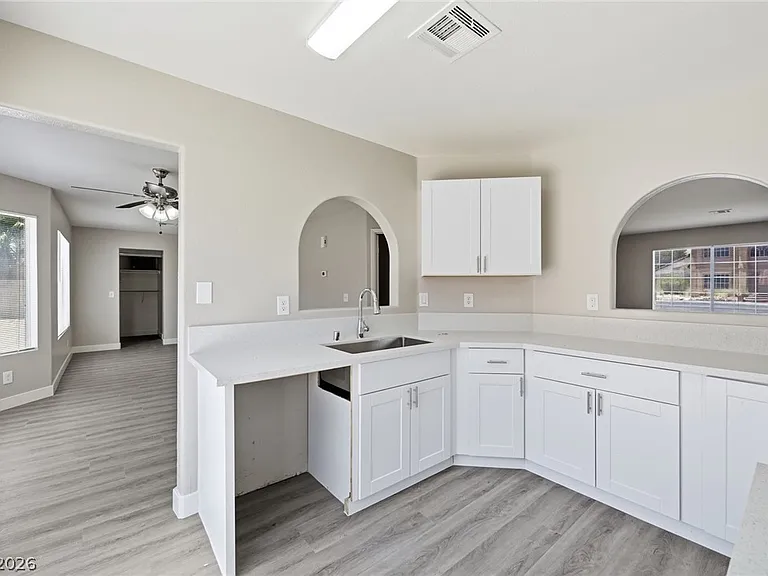 808 Majestic Rock Cir #0 — Photo 17