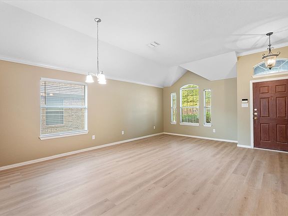 5th image of 12232 Hawk Creek Dr