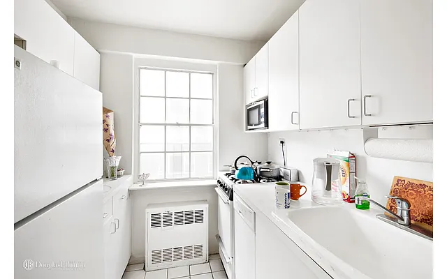 Sold by Douglas Elliman | media 3