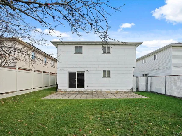 160-34 83rd Street image 38 of 43