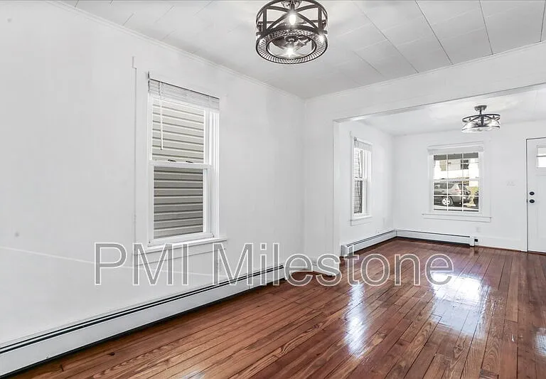 16 Woods Ln — Photo 11