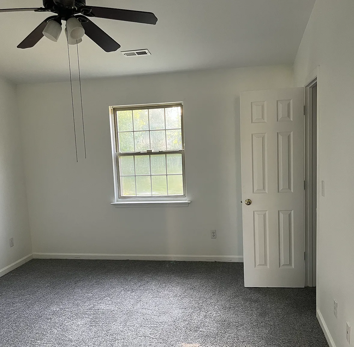 9444 David Smith Lane — Photo 4