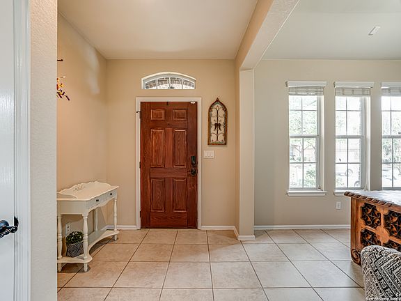 3rd image of 27419 CAMINO TOWER