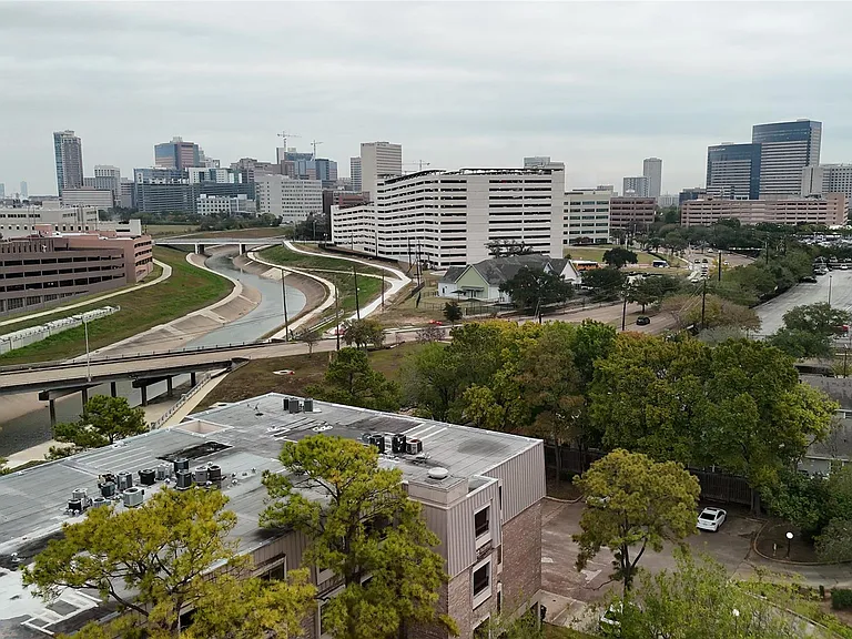 2209 S Braeswood Blvd #32C — Photo 15