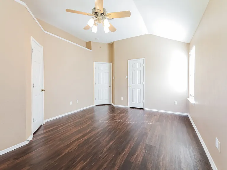1626 Redwood Dr — Photo 11