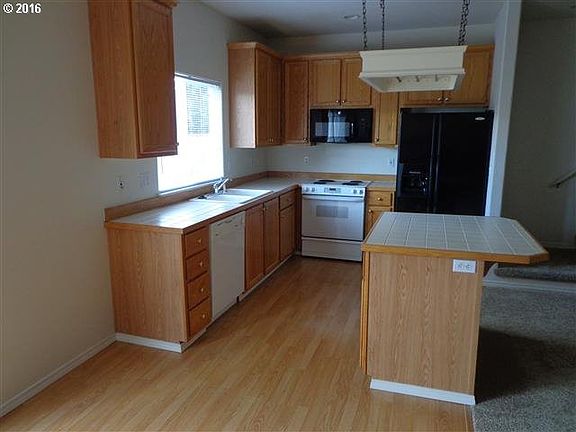 3rd image of 3183 SE Turner Creek Dr