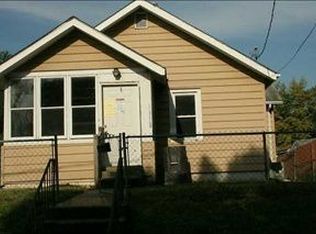 3916 8th St, Des Moines, IA 50313