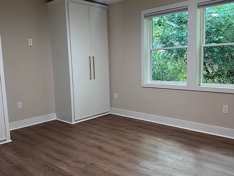 1734 McHenry Ave — Photo 61