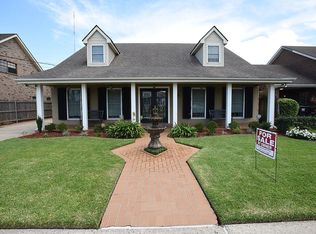 3209 Delille St, Chalmette, LA 70043