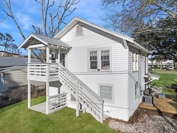 1006 Palm Blvd, Port Saint Joe, FL 32456