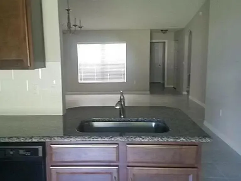 14 Farraday Ln #A — Photo 4