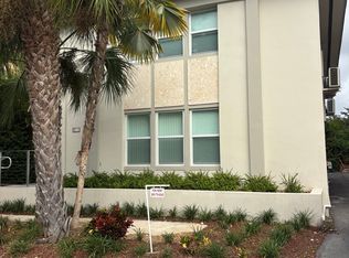 211 Phoenetia Ave APT 25, Miami, FL 33134