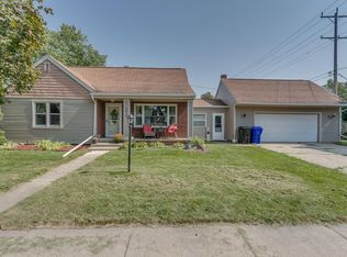 2018 N McDonald St, Appleton, WI 54911