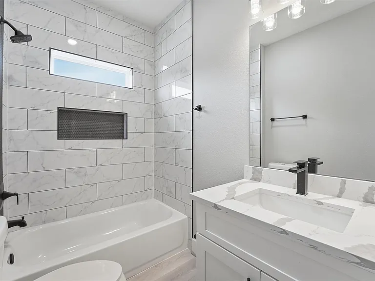 3107 Grassmere St #B — Photo 18