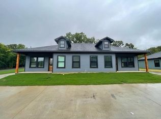 1215 Oak Dr #105, Denison, TX 75020