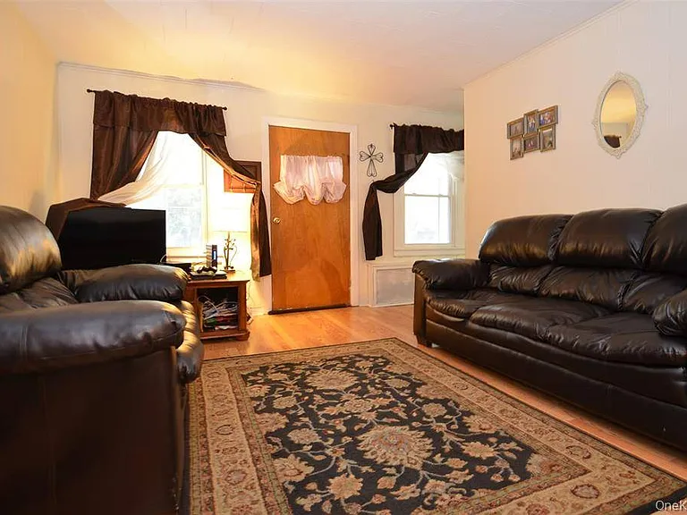 1342 Route 44 #1 — Photo 2
