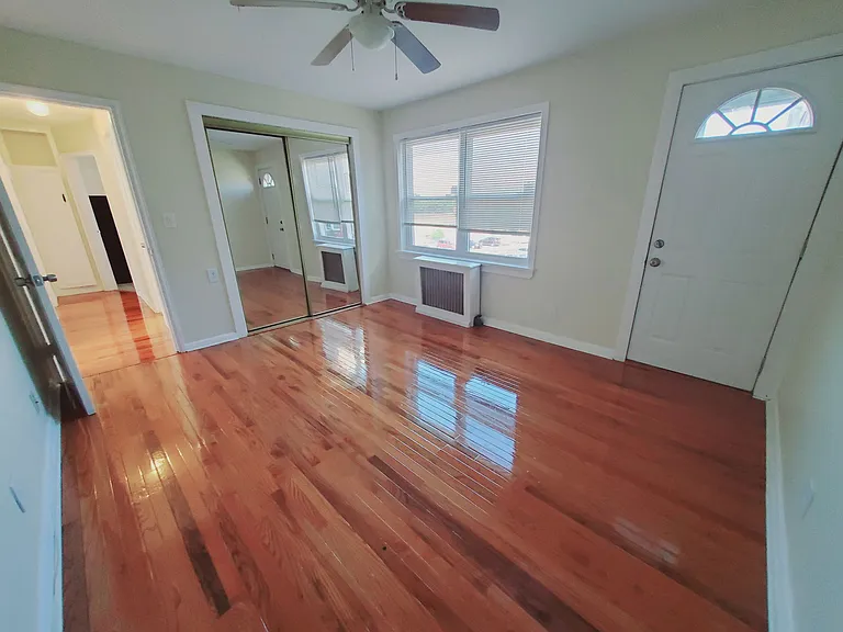 1068 E Main St #3 — Photo 3