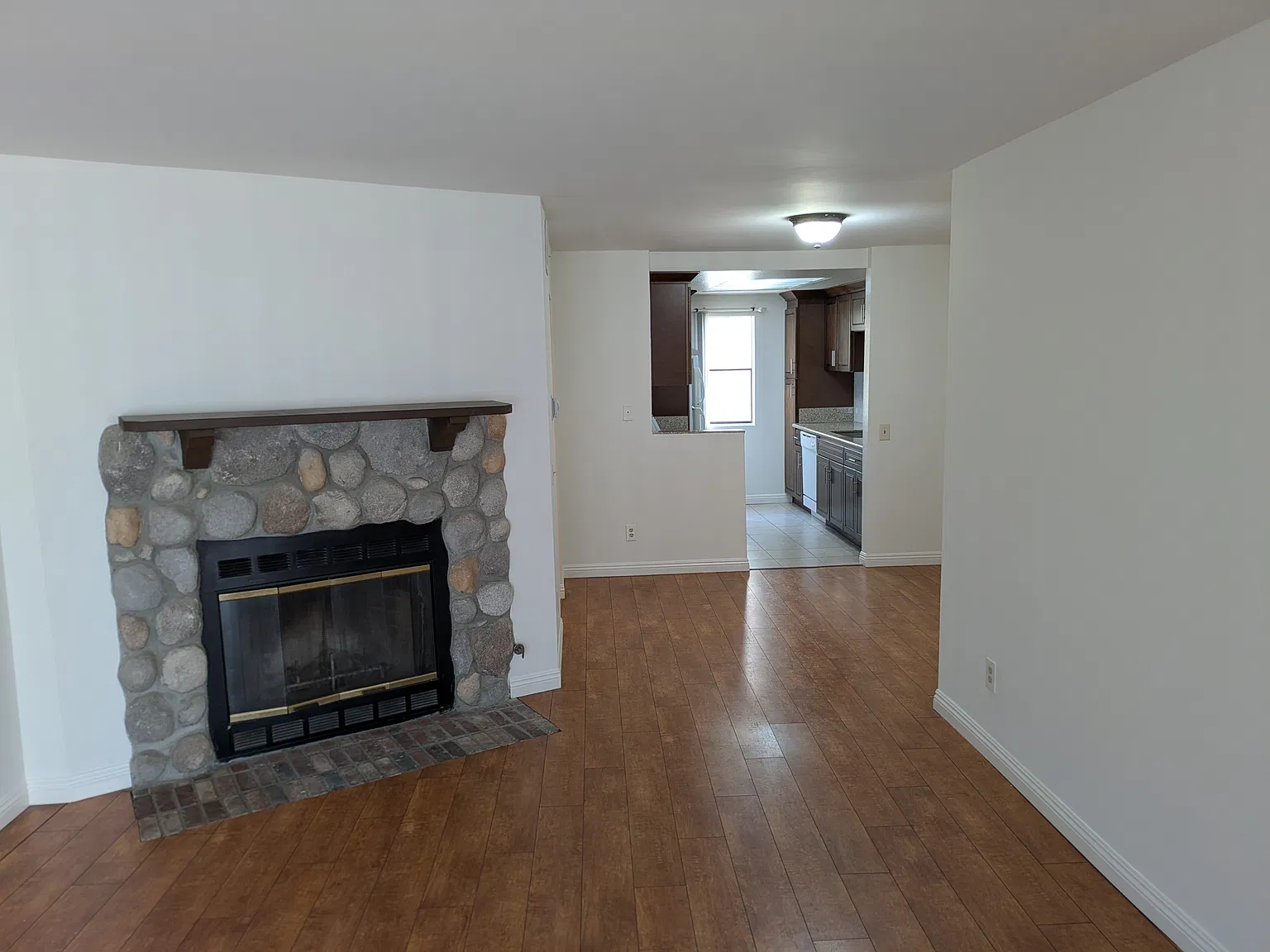 1 bed, $1,900 — Photo 1