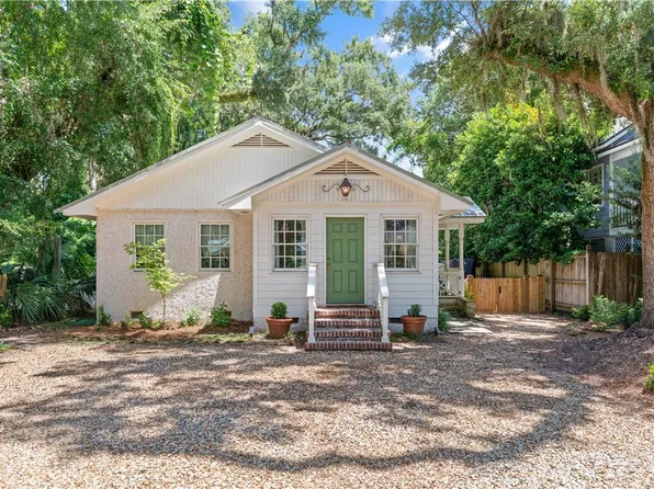 226 Broadway St, Saint Simons Island, GA 31522