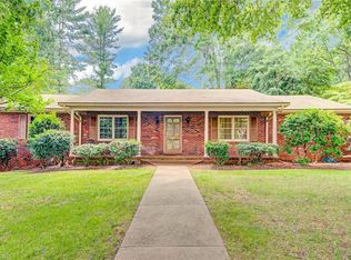 3010 Hope Valley Rd, Winston Salem, NC 27106
