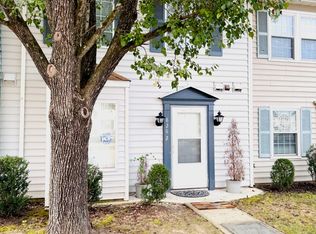 8262 McGuire Dr, Raleigh, NC 27616