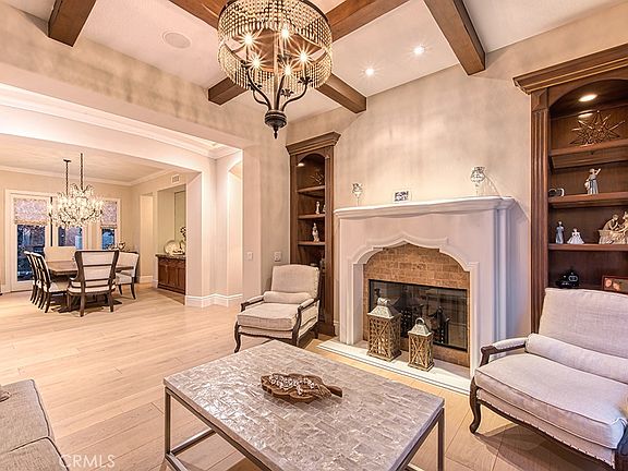 4th image of 17 Long View Rd