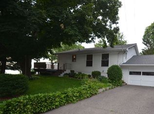 2050 Waterside Ln, Mound, MN 55364