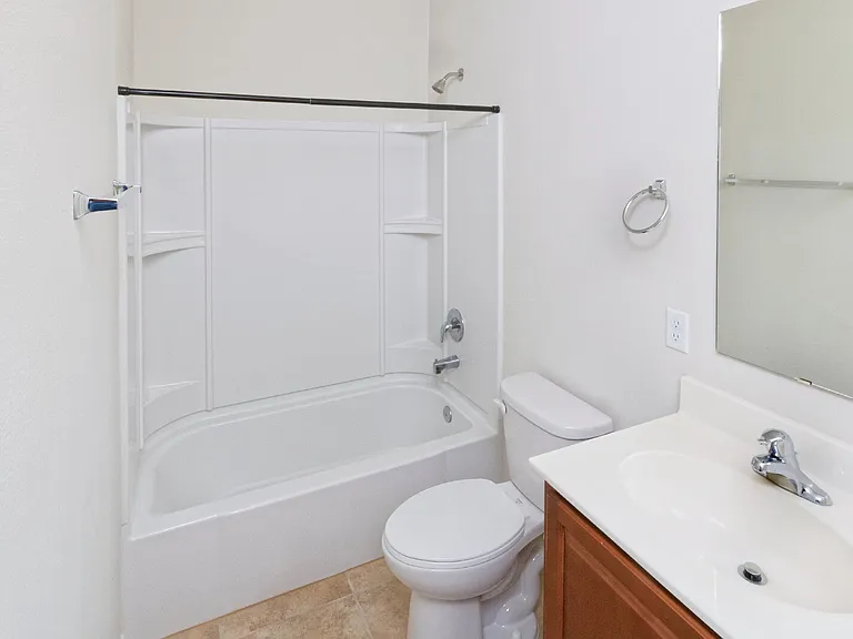817 Palo Alto Dr NE — Photo 16