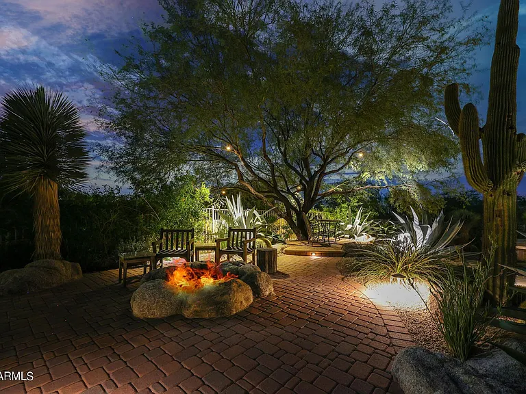 8193 E Sand Flower Dr — Photo 46