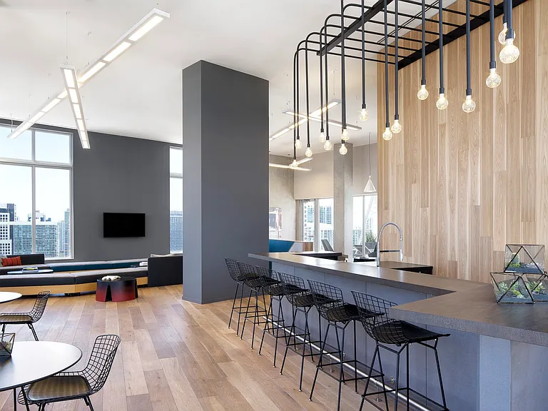 151 SE 1st St #Penthouse 02 — Photo 35