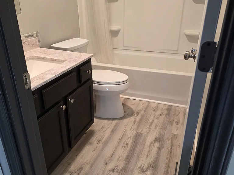 7348 Bigger St — Photo 6