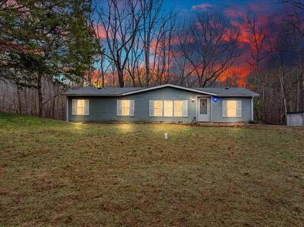 105 Windward Way, Moneta, VA 24121
