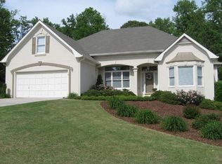 3045 Parks Run, Loganville, GA