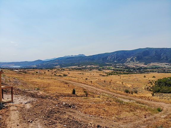 4th image of 4629 N Seven Bridges Rd