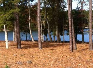 60 Redtail Ln, Pinehurst, NC 28374