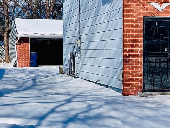 3rd image of 510 Alma Rd