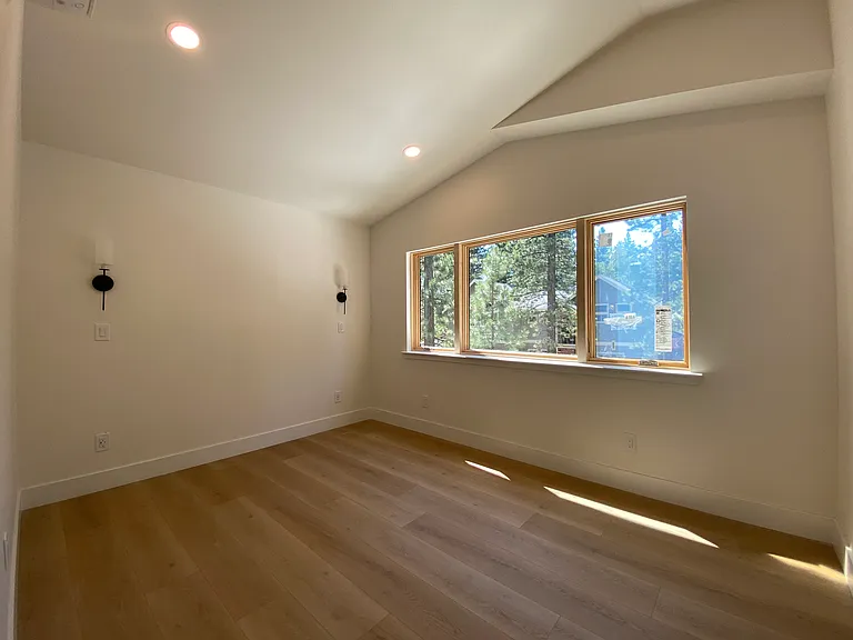 2931 Lakewood Cir #B — Photo 8