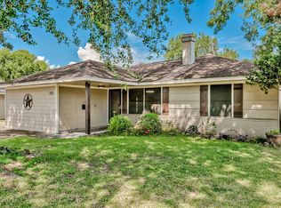723 S 14th St, Nederland, TX 77627