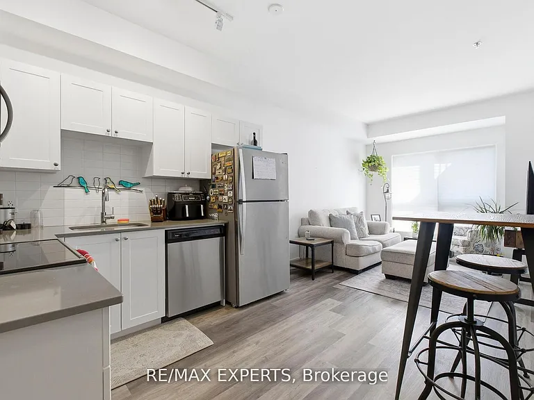 430 Essa Rd #325 — Photo 7