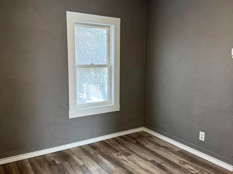 264 6th Ave #2 — Photo 9