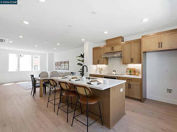 5th image of 3089 El Camino Real #4