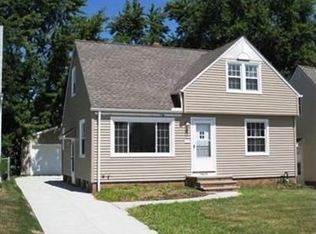 15619 Edgewood Ave, Maple Heights, OH