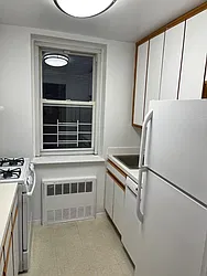 Rented by K & O Realty Associates Inc.