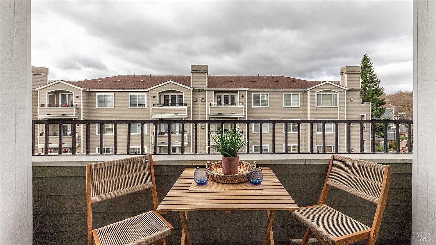 1587 S Novato Blvd APT 303, Novato, CA 94947 Zillow