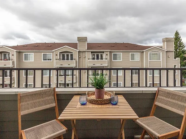 1587 S Novato Boulevard #303, Novato, CA 94947