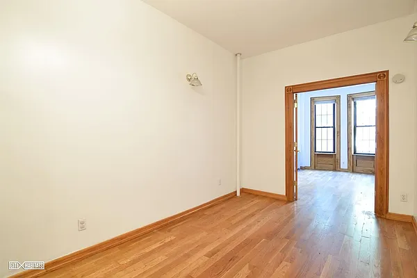 Rented by Citi Habitats | media 22