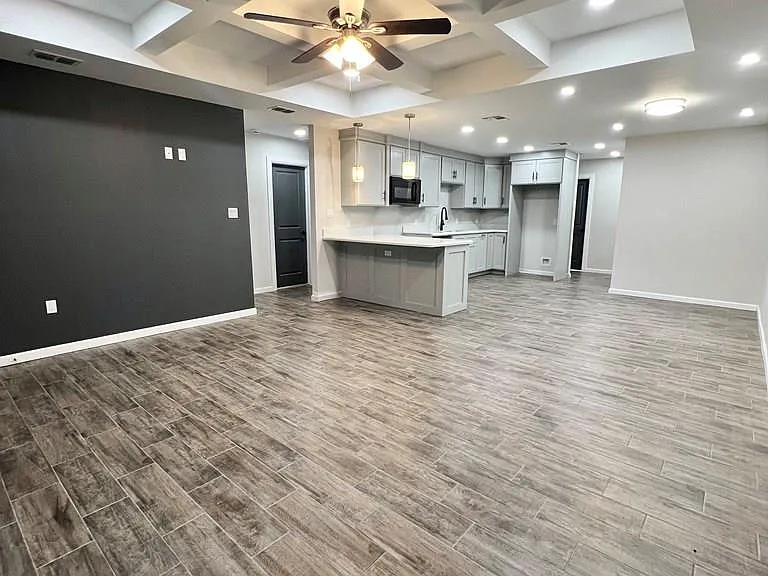 24186 Culiacan St #18 — Photo 3
