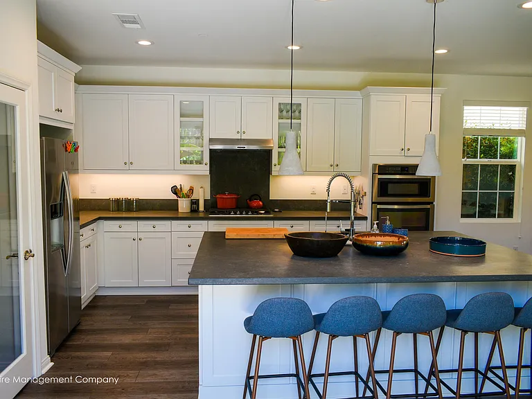 400 Chickasaw St — Photo 11